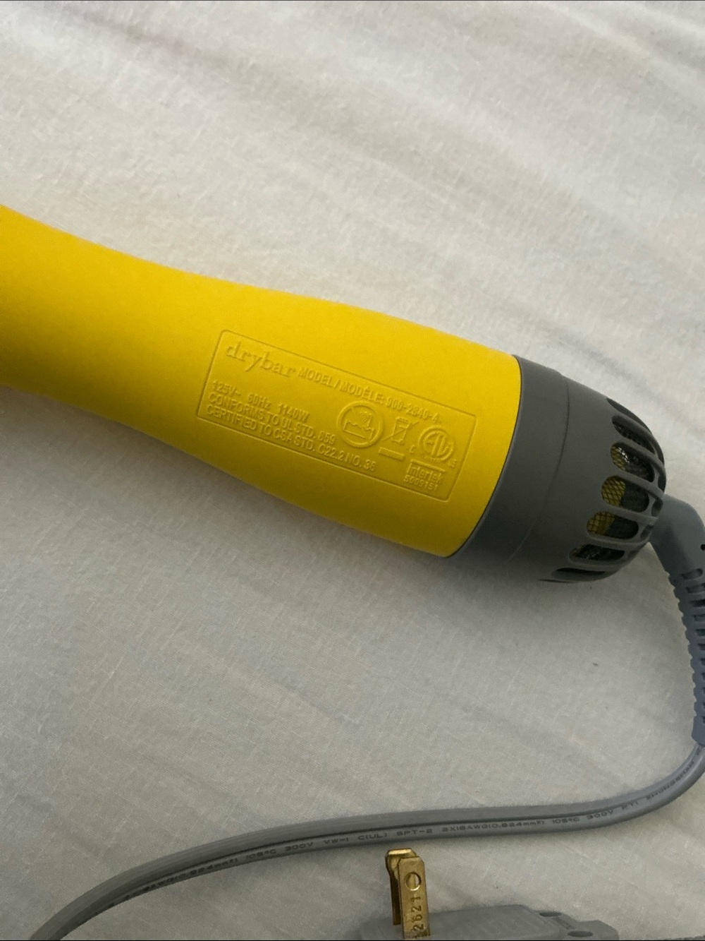 The half shot small round blow-dryer brush - Picture 4 of 5